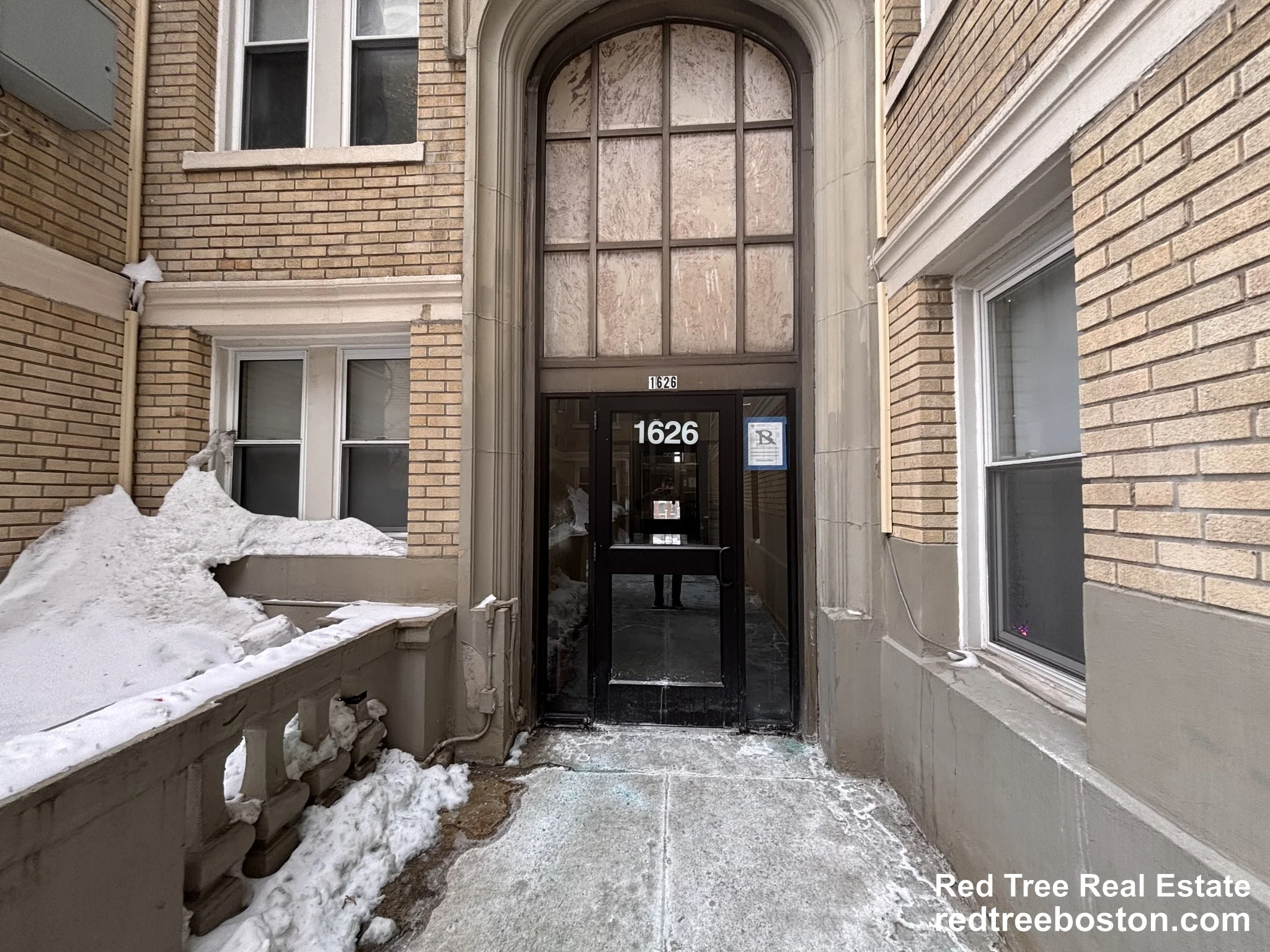 1626 Commonwealth Ave, Brighton