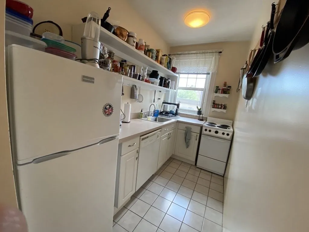 77 Parkman St, North Brookline