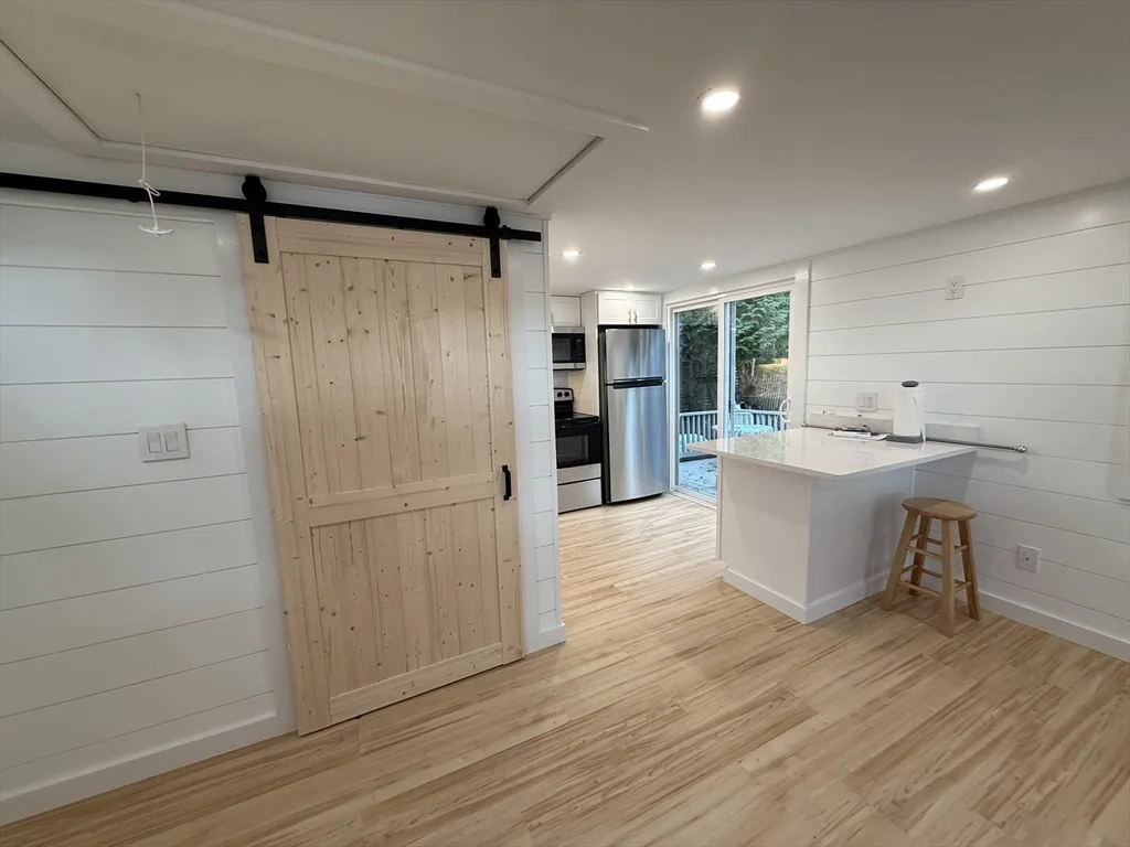 68 Post N Rail Ave, Cedarville