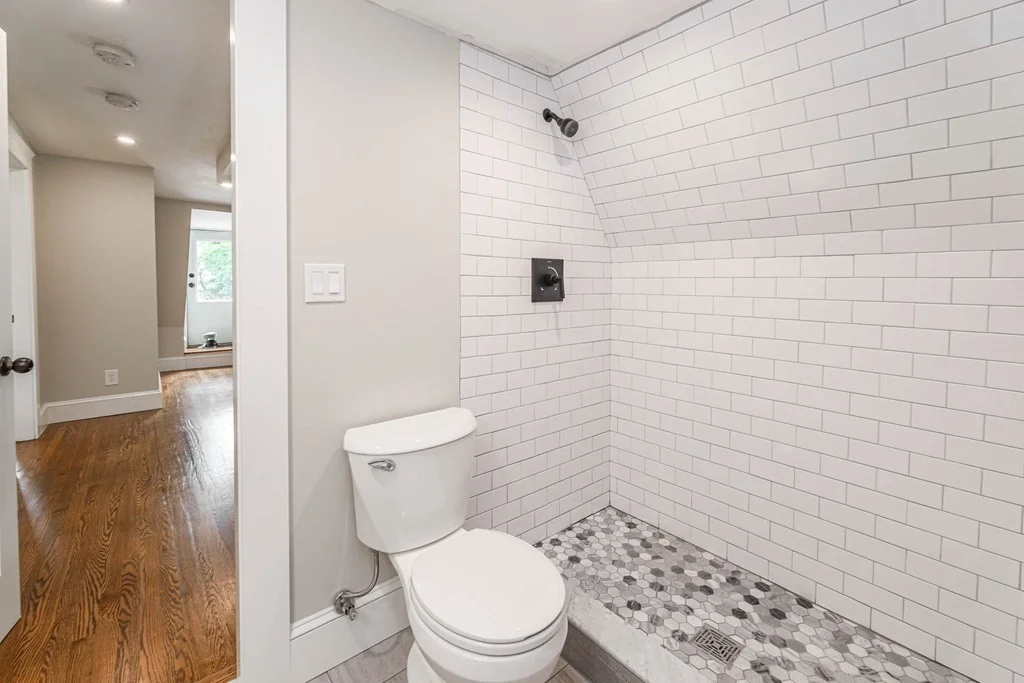 52 Maple St, Hyde Park