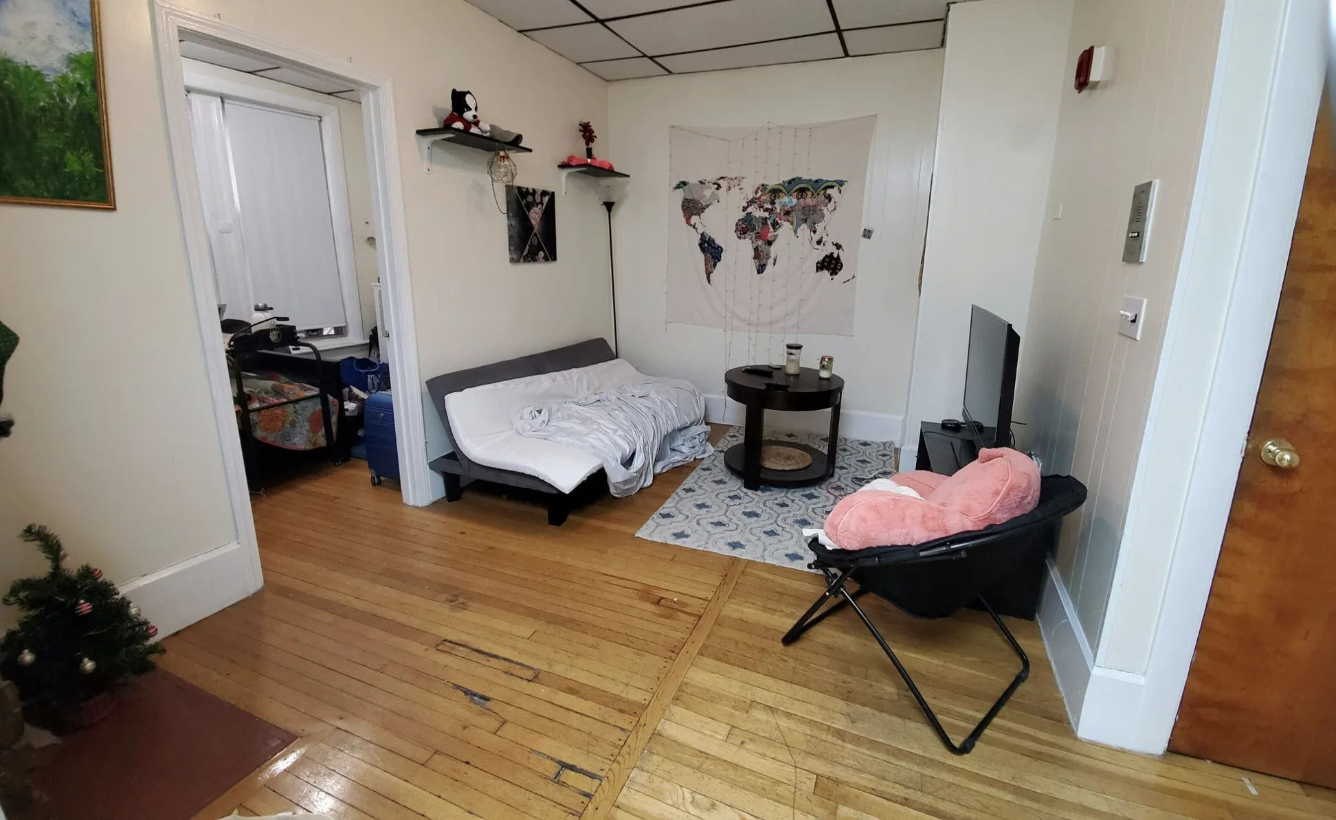 879 Beacon St, Fenway