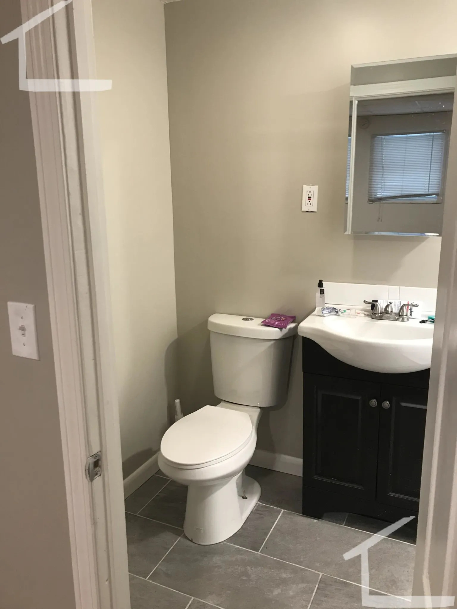 15 Aberdeen St, Fenway