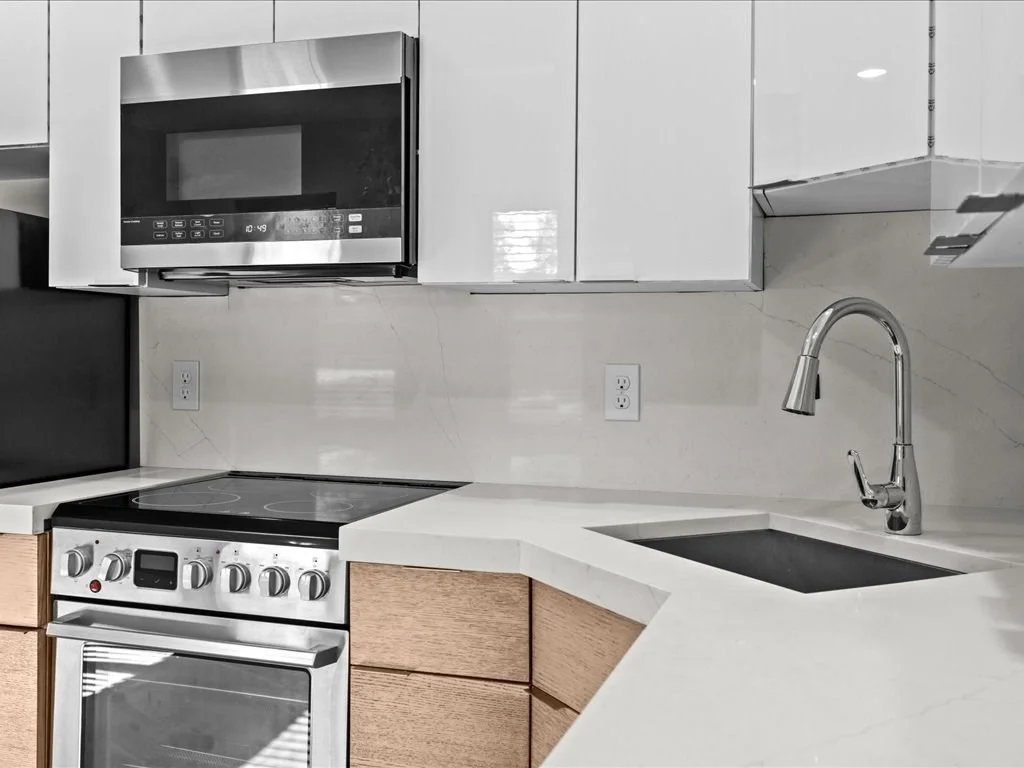 87-89 Malden, Everett