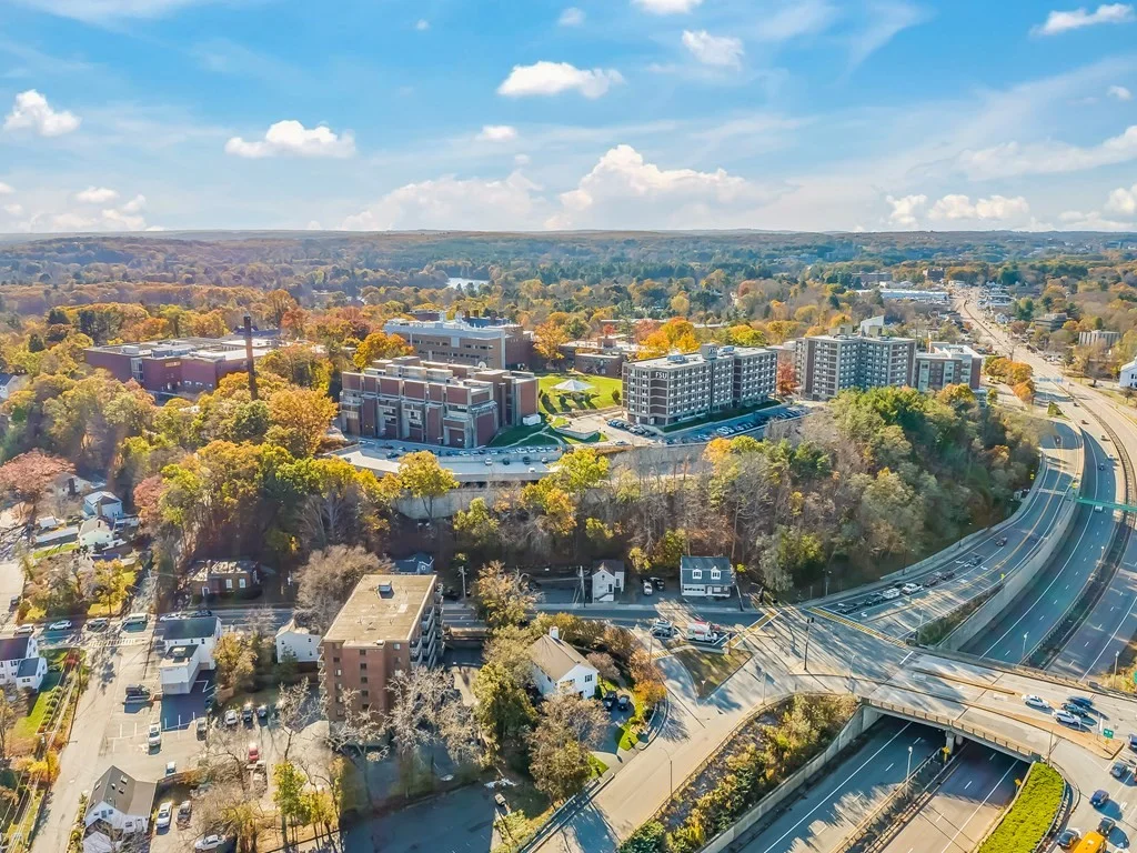 10 Main, Framingham