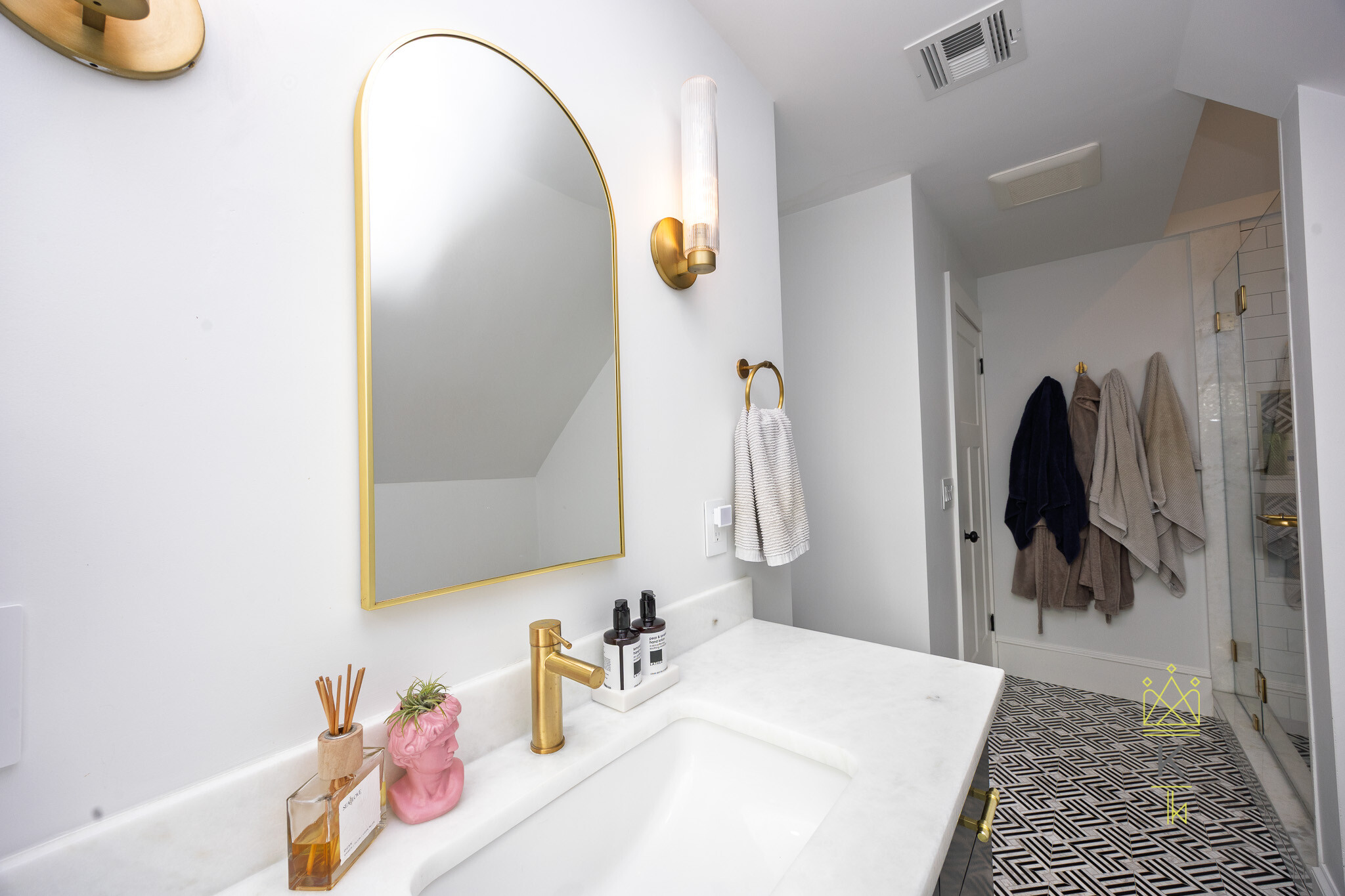 15 Massachusetts Ave, Natick