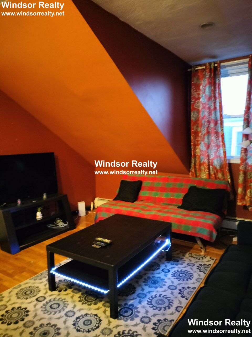 647 Cambridge St, East Cambridge