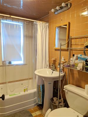 34 Newbern Ave, South Medford