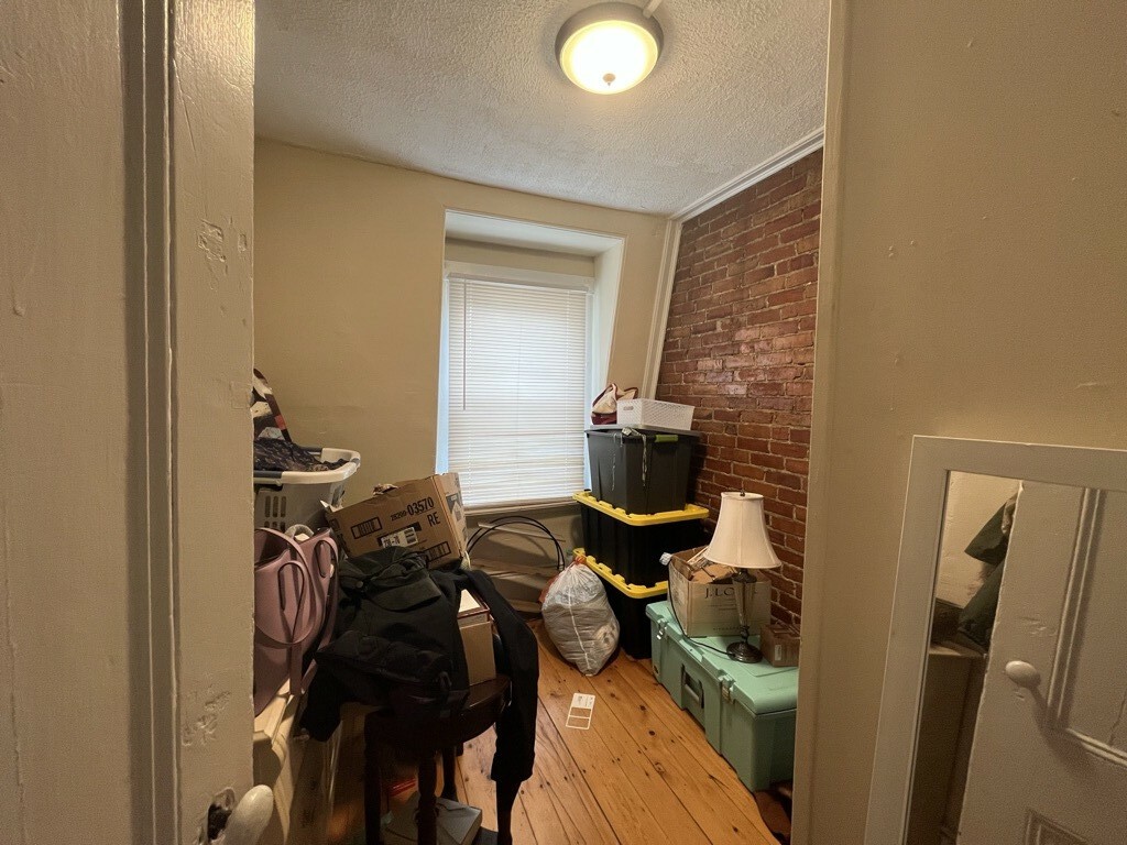 10 Homer Sq, Prospect Hill