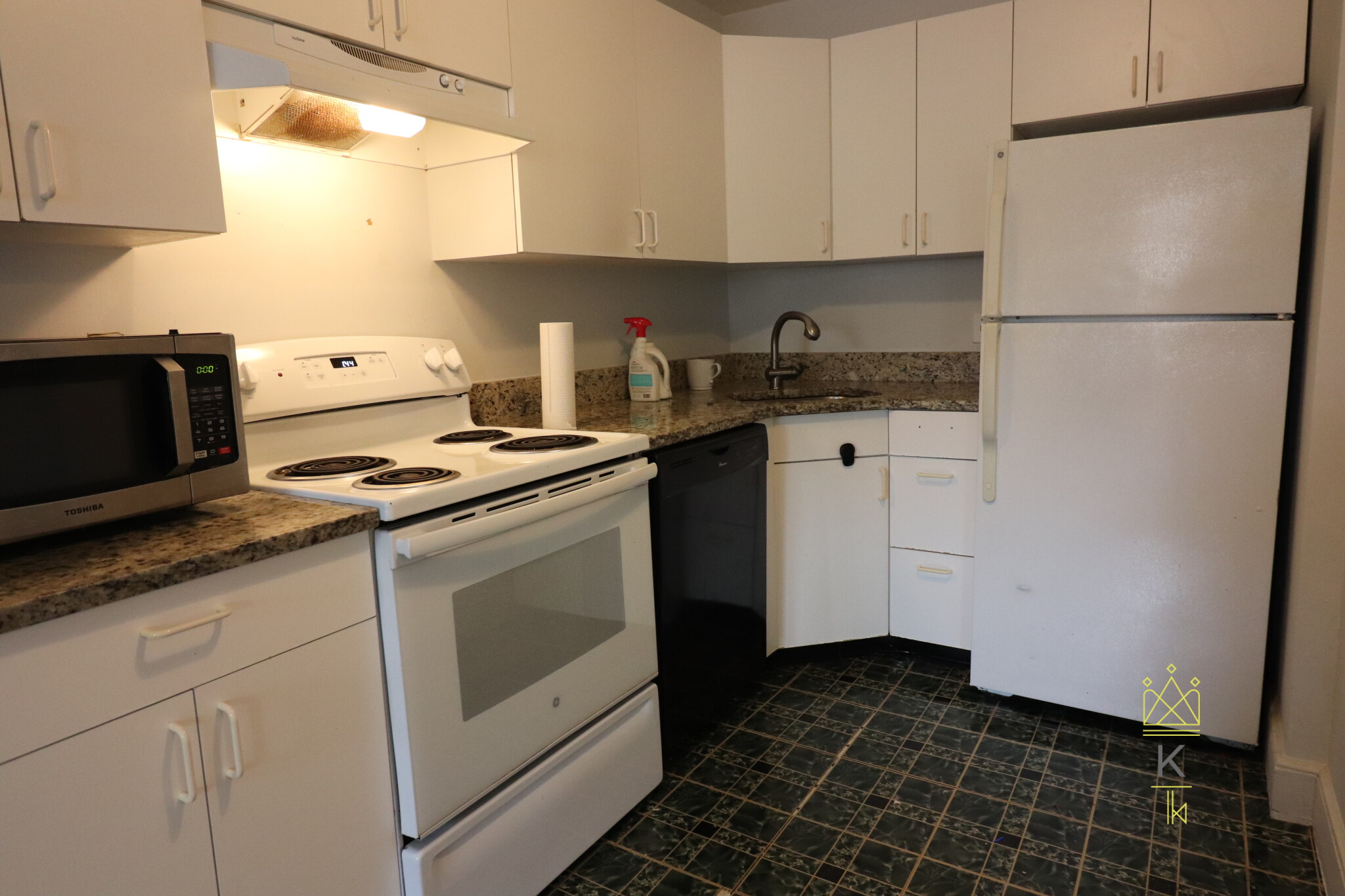 202 Saint Paul St, North Brookline