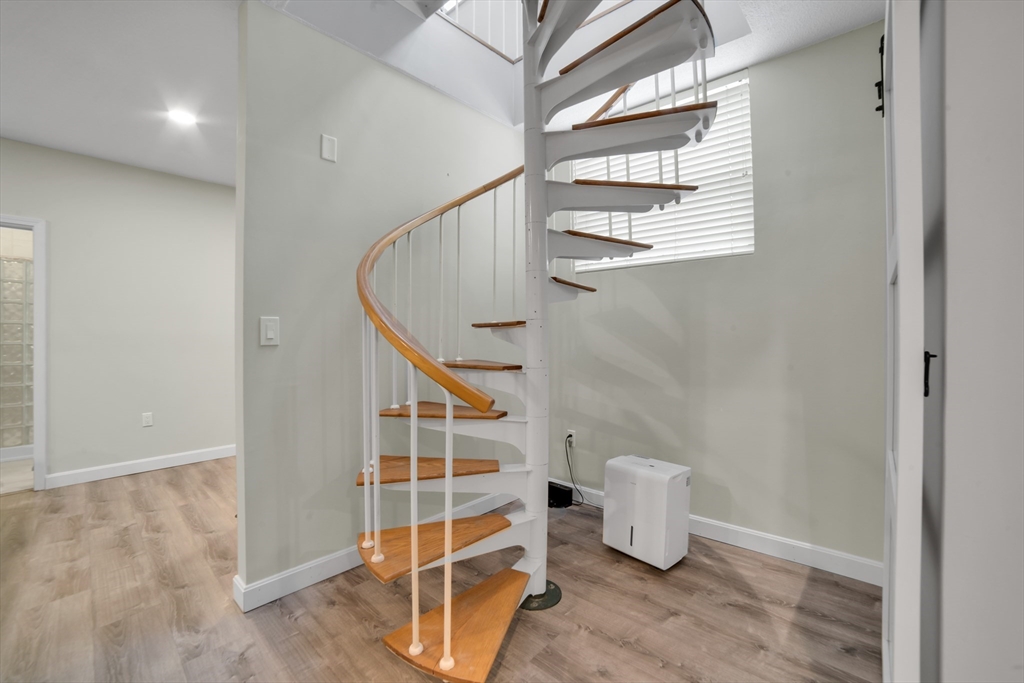 15 Ocean Ave, Winthrop