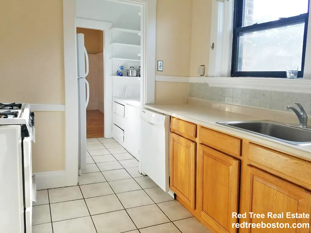 225 Chestnut Hill Ave, Brighton