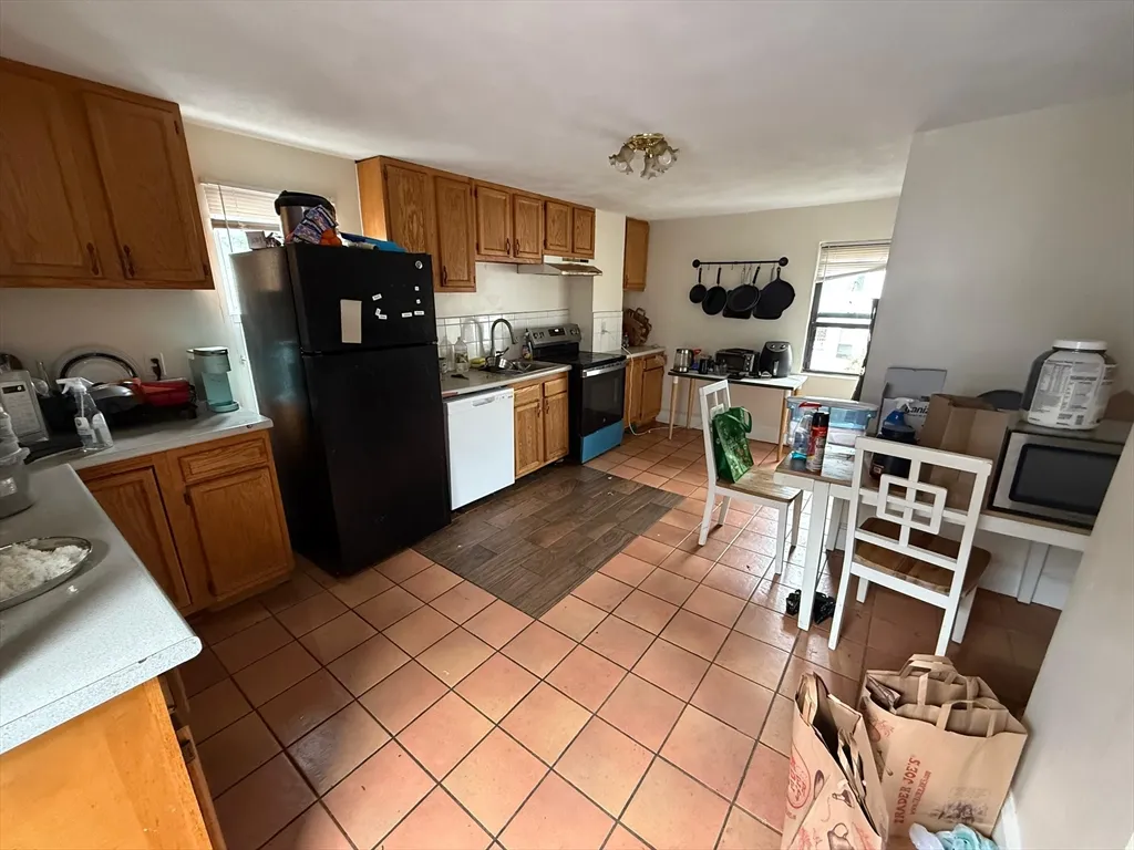 48 Allston St, Allston