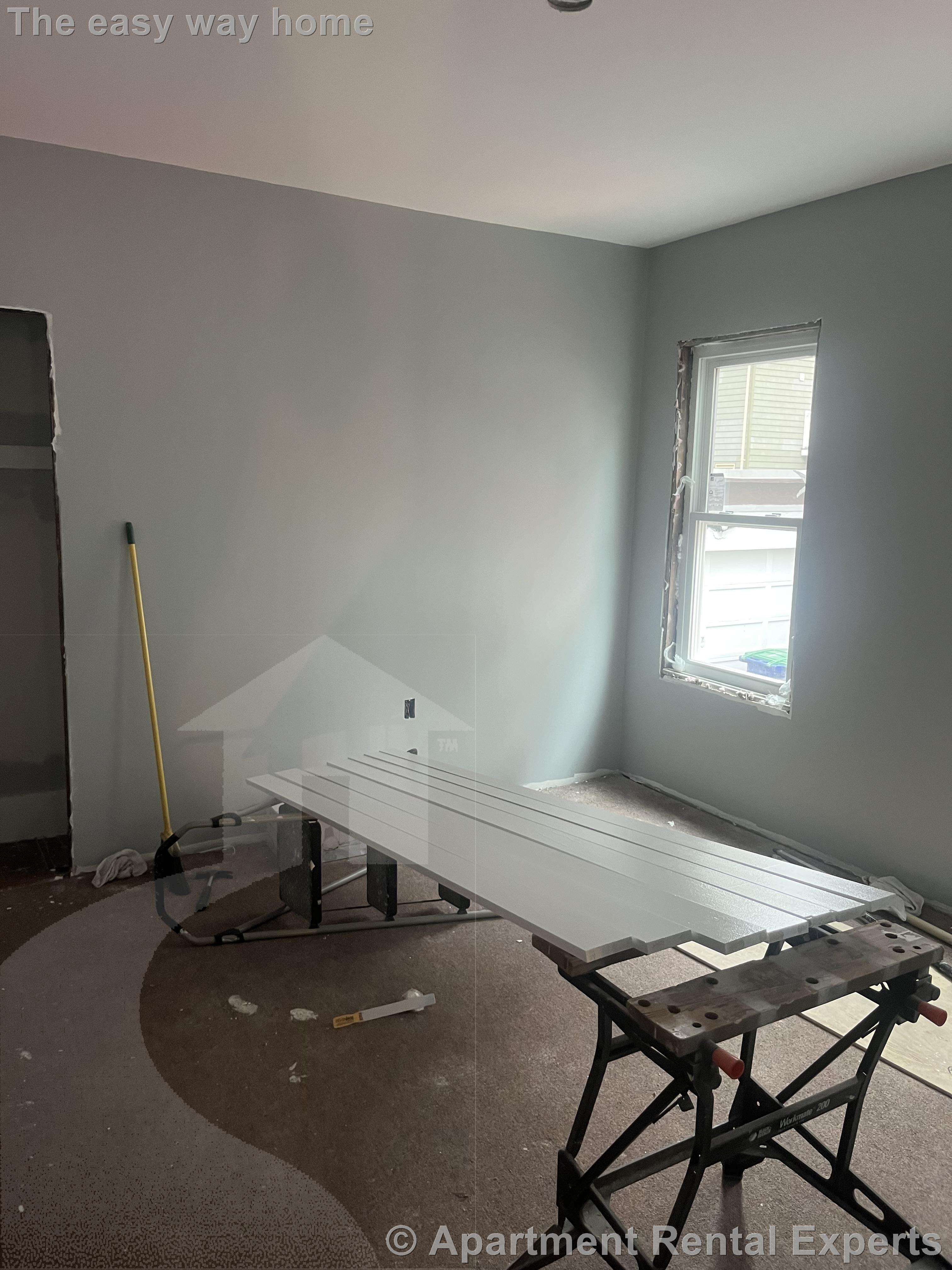 121 Highland Rd, Ball Square