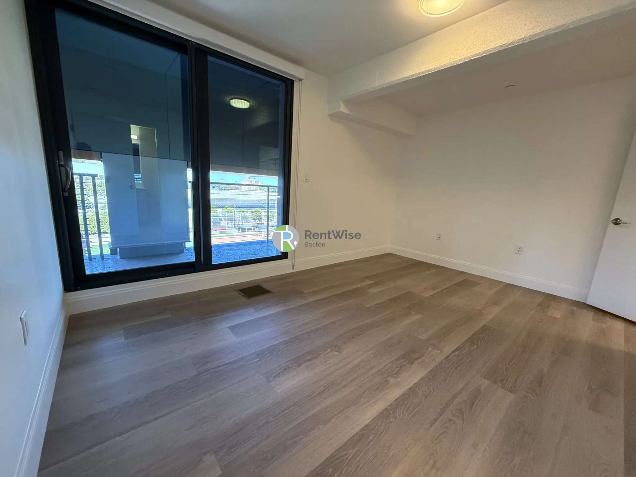 1079 Commonwealth Ave, Allston