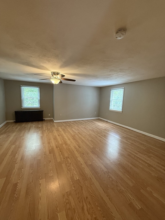 376 S Main St, Andover