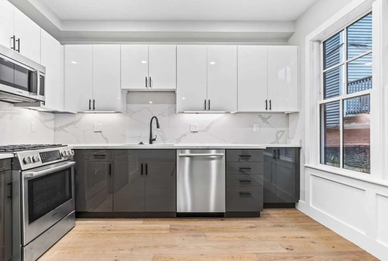 300 Somerville Ave, Ward Two