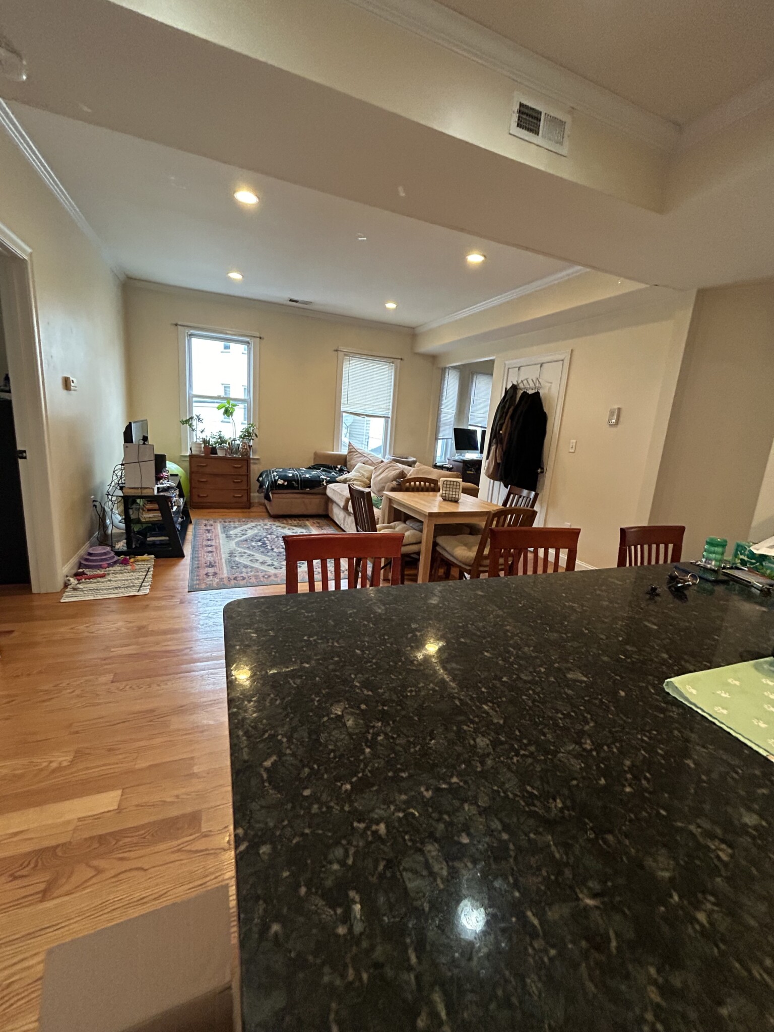 20 Armstrong St, Jamaica Plain