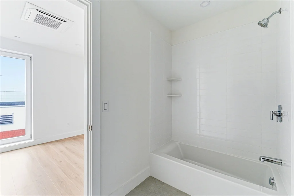1035 Commonwealth Ave, Allston
