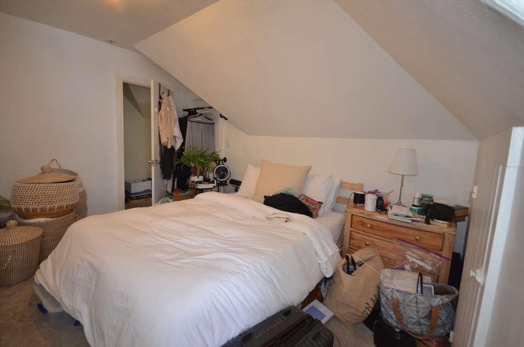 124 Academy Hill Rd, Brighton