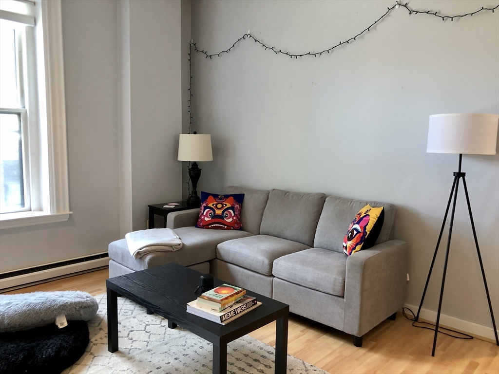 2A Wellington St, South End