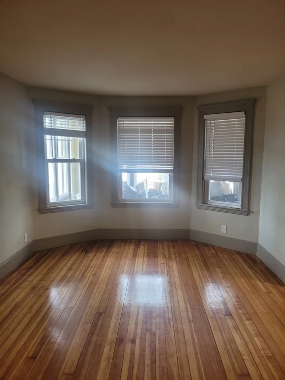 104 George St, Tufts University