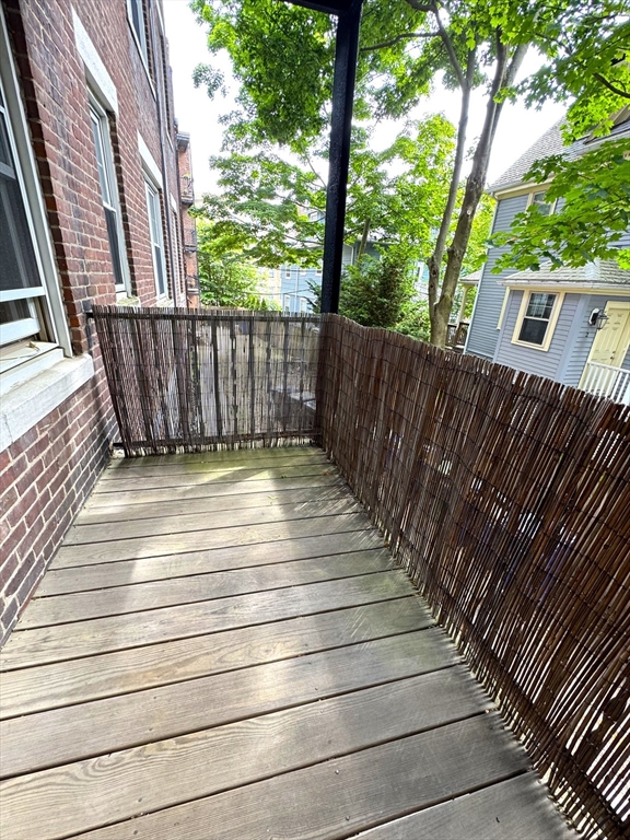 52 Strathmore Rd, Brighton