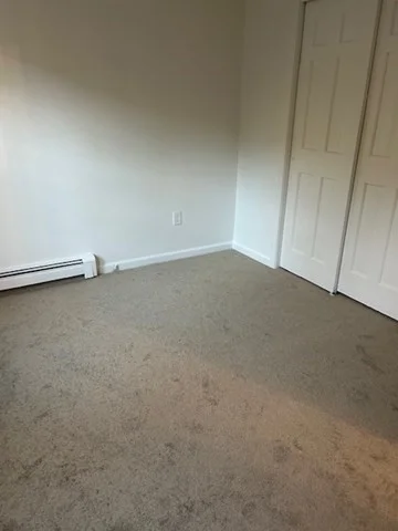 2 Patrick Rd, Hopedale