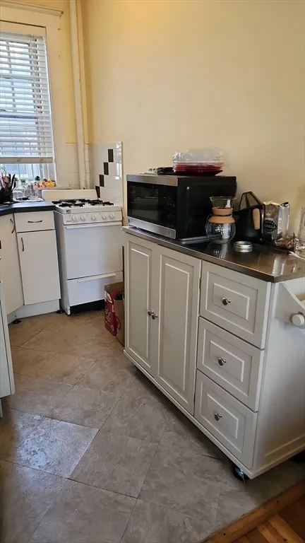 1568 Commonwealth Ave, Brighton