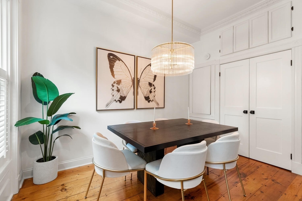 39 Mt Vernon St, Charlestown