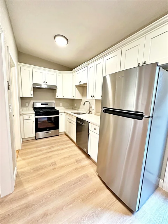 89 Cottage St, East Boston