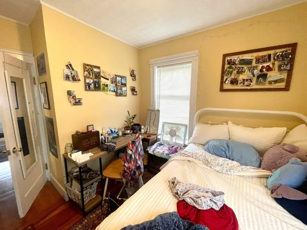 123 Winthrop St, Medford