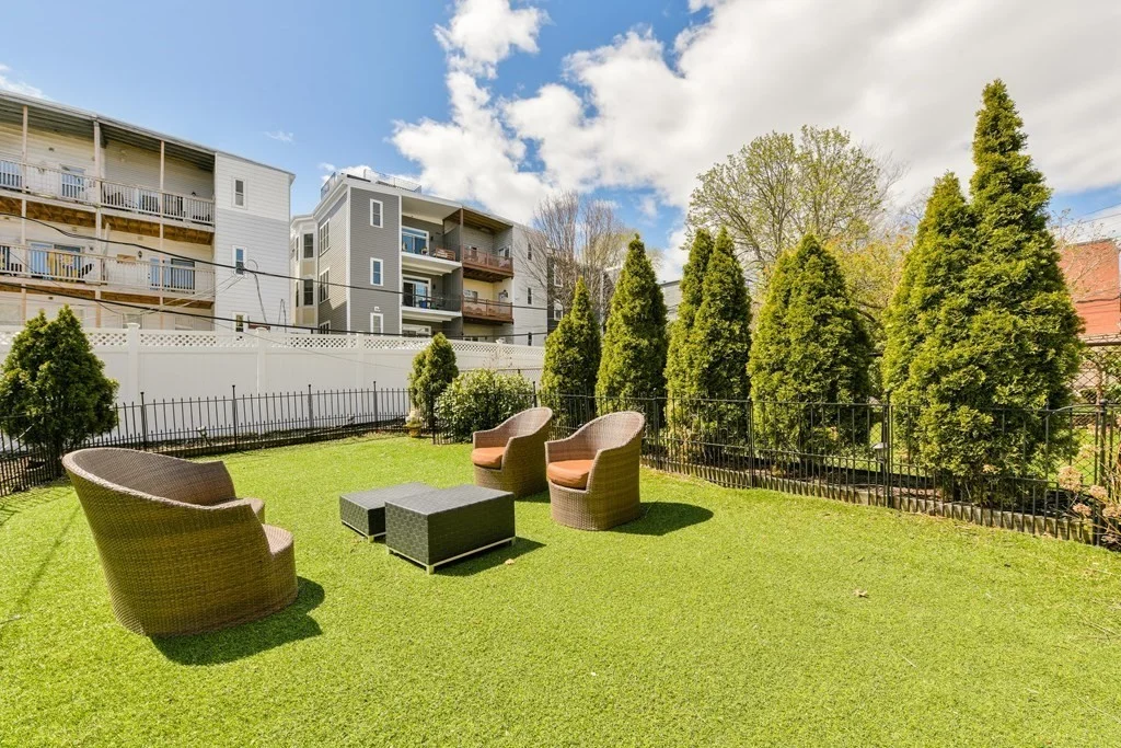 733 E 3rd St, South Boston