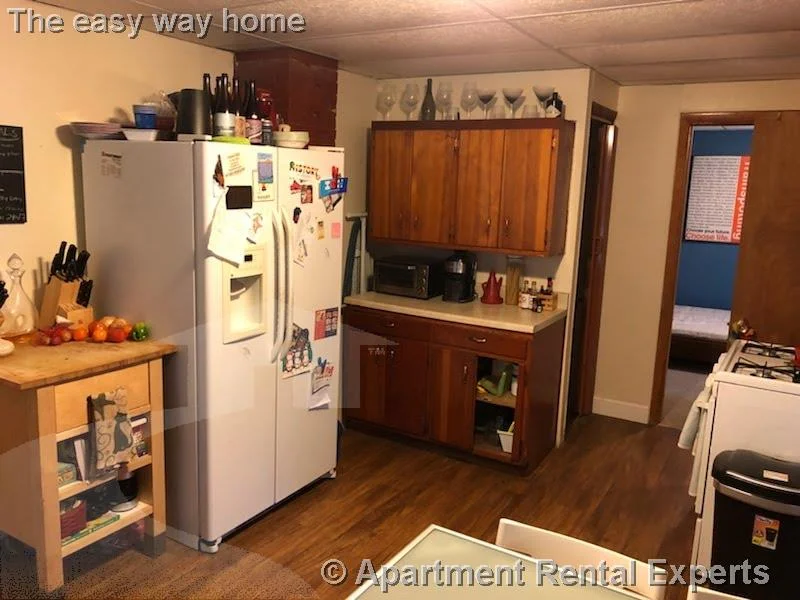 9 Lowell Ter, Magoun Square