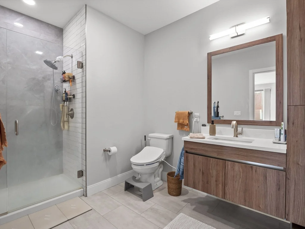 9 Central St, Spring Hill