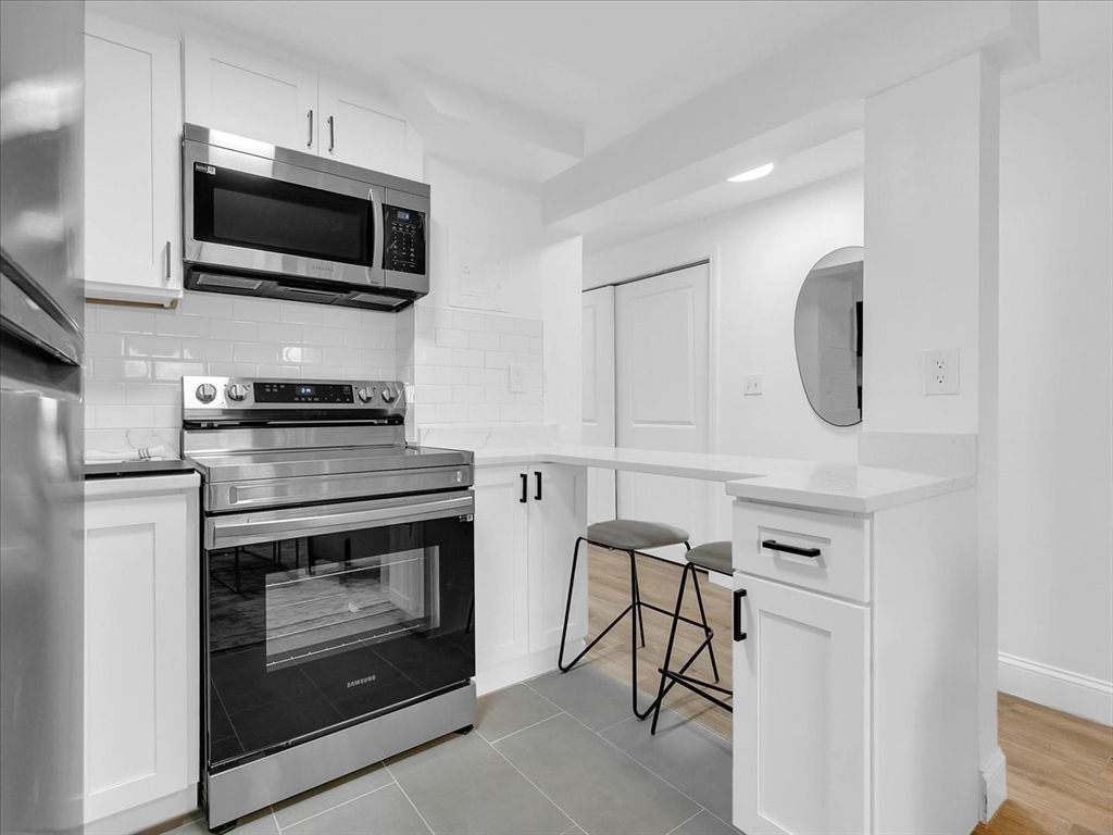 15 University Rd, Aspinwall Hill