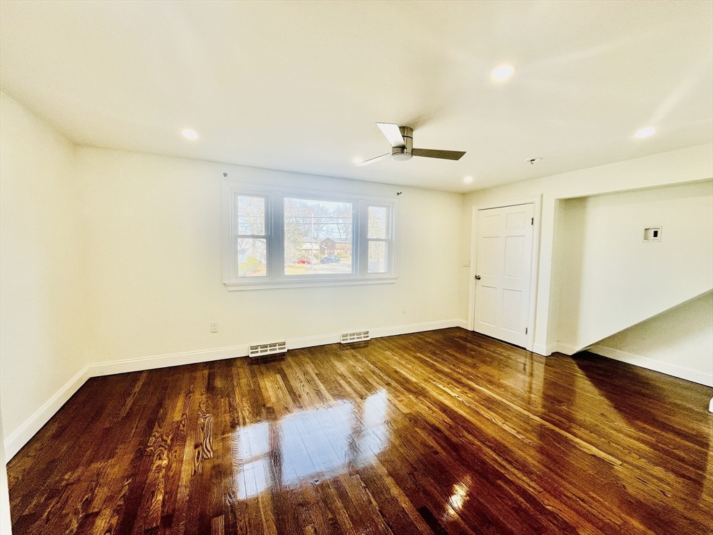 47 Fitch Ter, Randolph