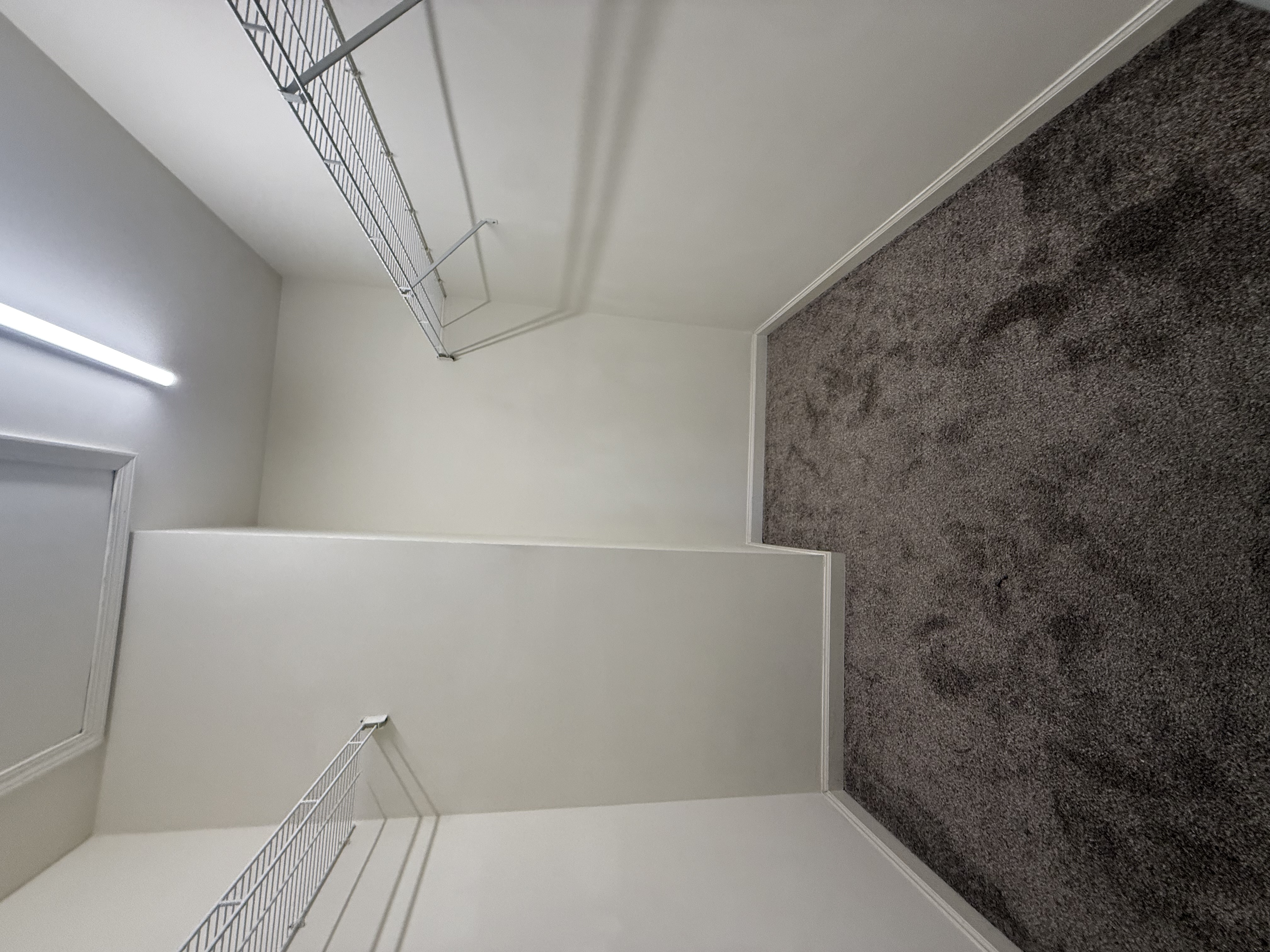 1 Angela Ln, Watertown