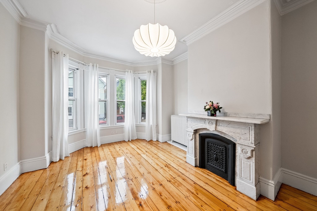 118 Princeton St, East Boston