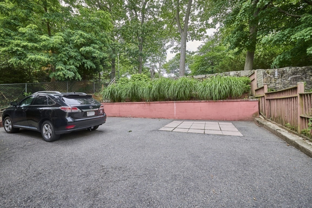 25 Mendum St, Jamaica Plain