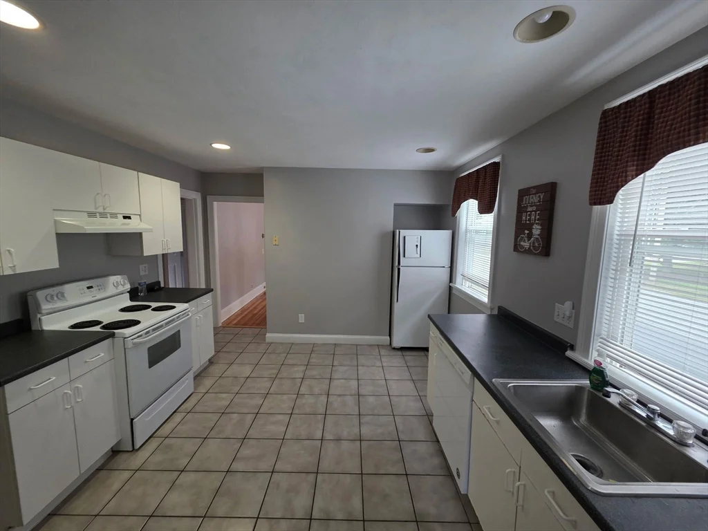 318 Summer St, Bridgewater