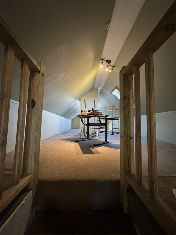 98 Lafayette Park, Lynn