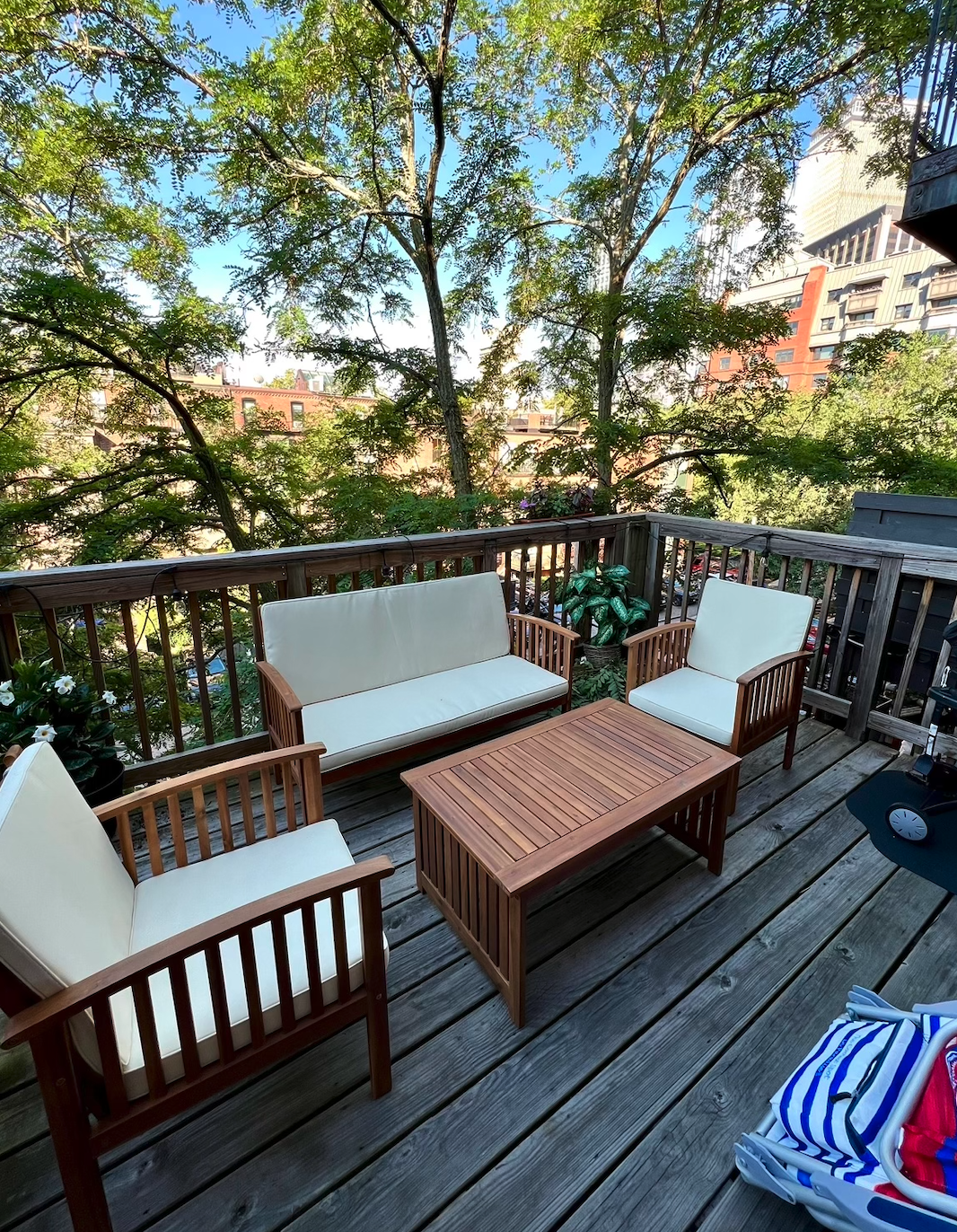 24 Yarmouth St, South End