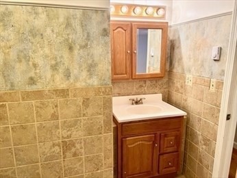 212 Fisher St, North Attleboro