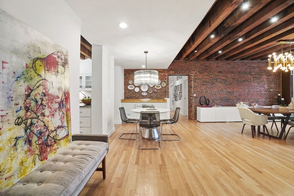 28-32 Atlantic Ave, Waterfront