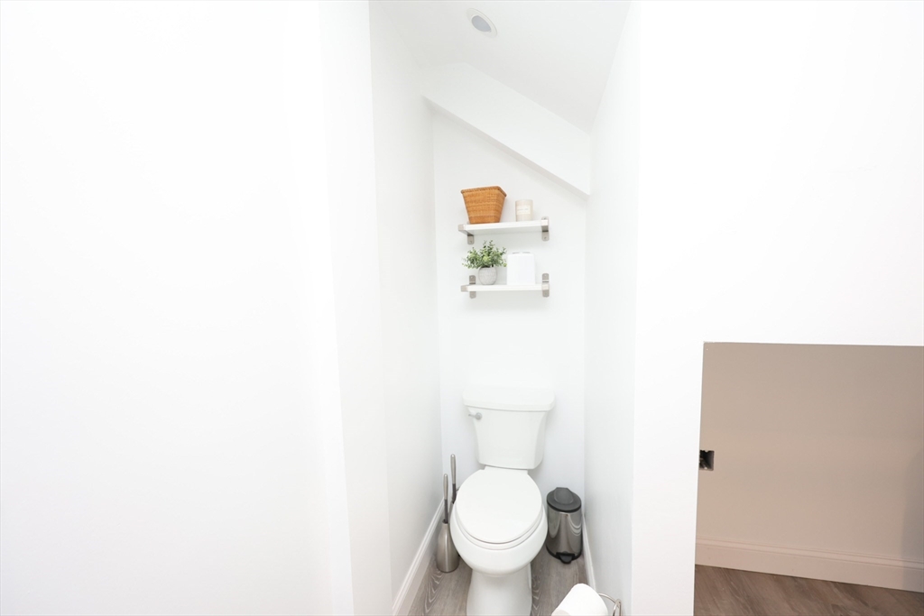 79 Granite St, Weymouth