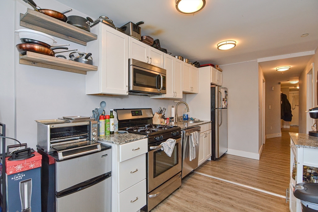 873 E 2nd, South Boston