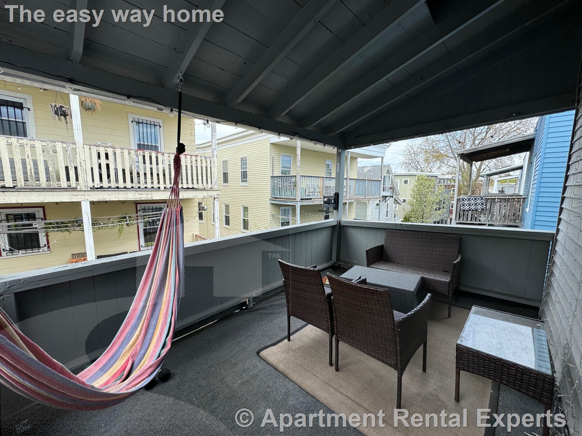 33-35 Magnus Ave, Ward Two