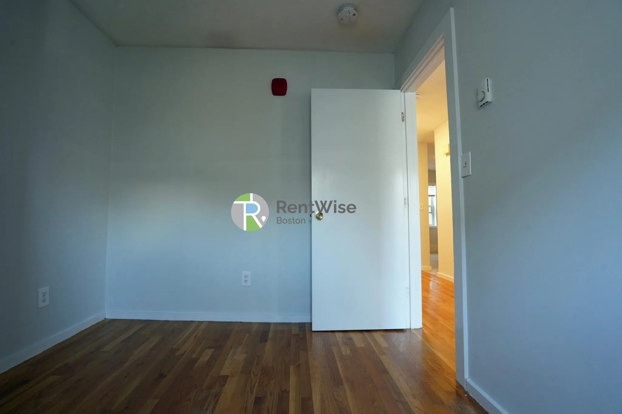 3 Schrepel Pl, South Boston