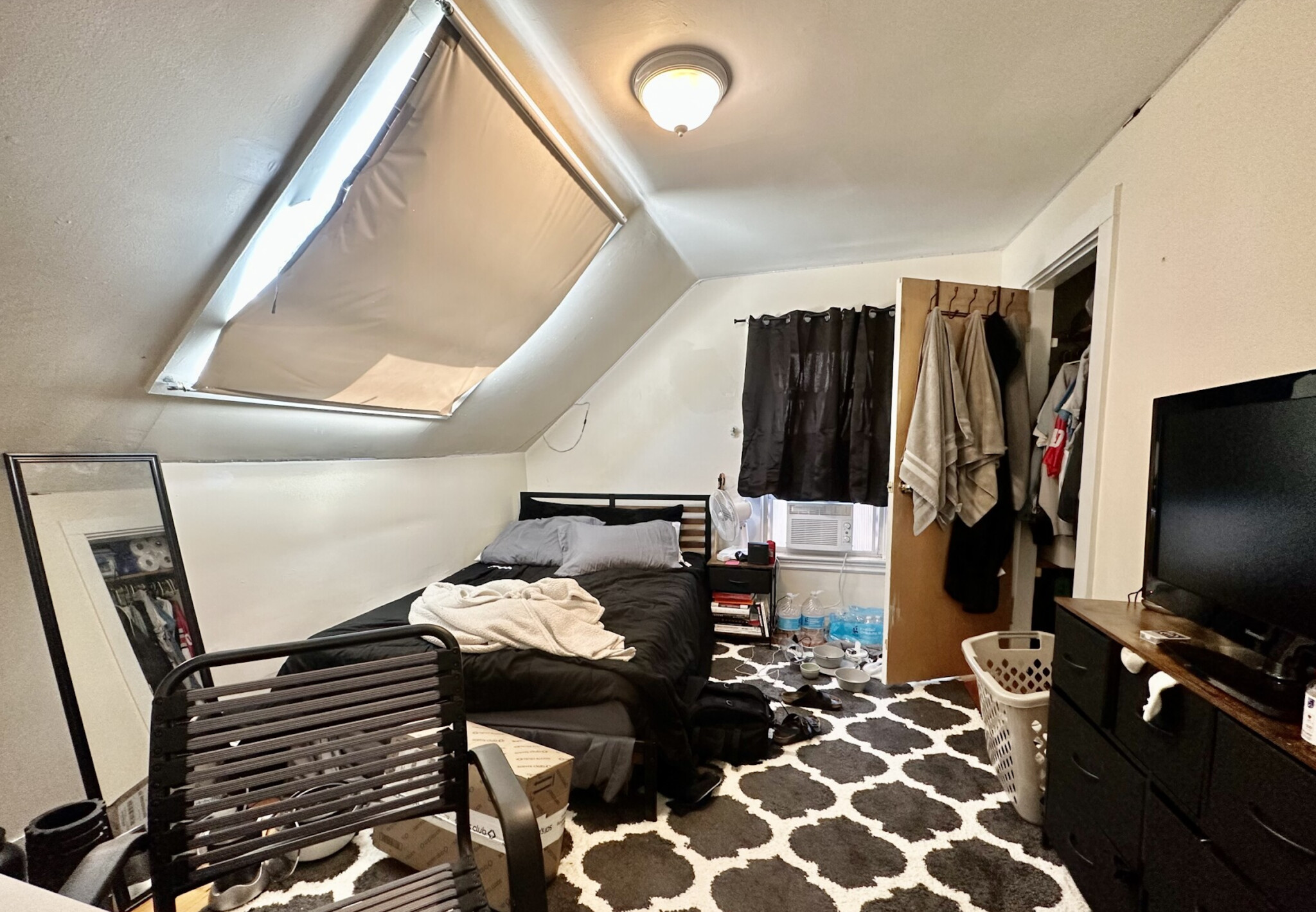 22 Highgate St, Allston