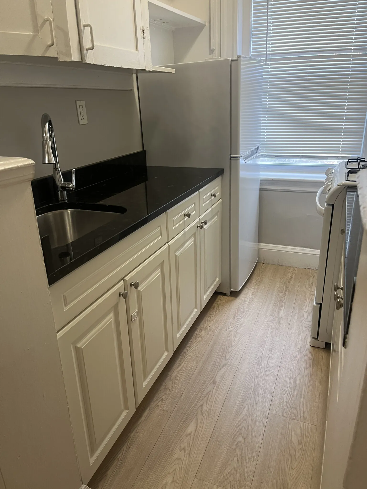 1 Gray St, Neighborhood Nine